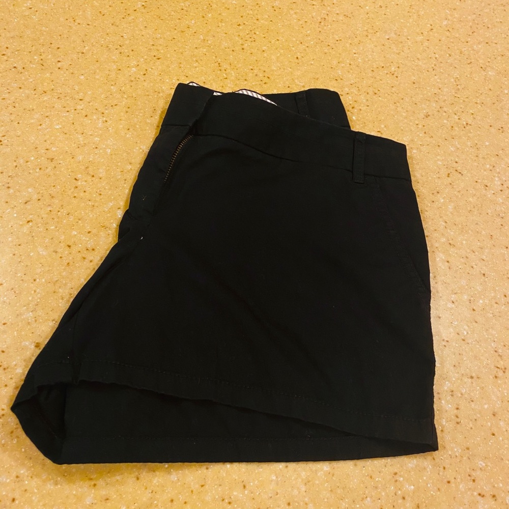 EUC BLACK J CREW DRESS SHORTS